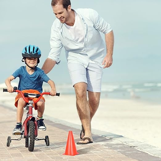 Alyoen 9 inch Orange Traffic Cones, Plastic Sports Cones, Soccer Training Cones for Outdoor Activity & Festive Events (Sets of 10/15/ 20)