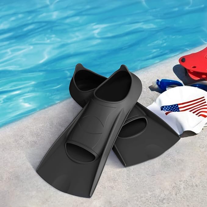 Gintenco Swim Fins, Kids Swim Training Fins for Lap Swimming, Travel Size Flippers with Mesh Bag, Silicone Swimming Fins for Kids Teens Adults Women Men