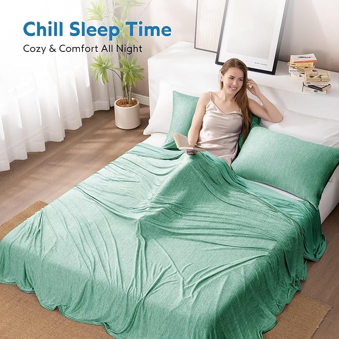 HOMFINE Cooling Blankets for Hot Sleepers - Summer Blanket Thin Lightweight Breathable Soft Double Side Enhanced Cooling for Bed Couch Sofa, Keep Cool for Night Sweats (Green, 50 x 70 inches)